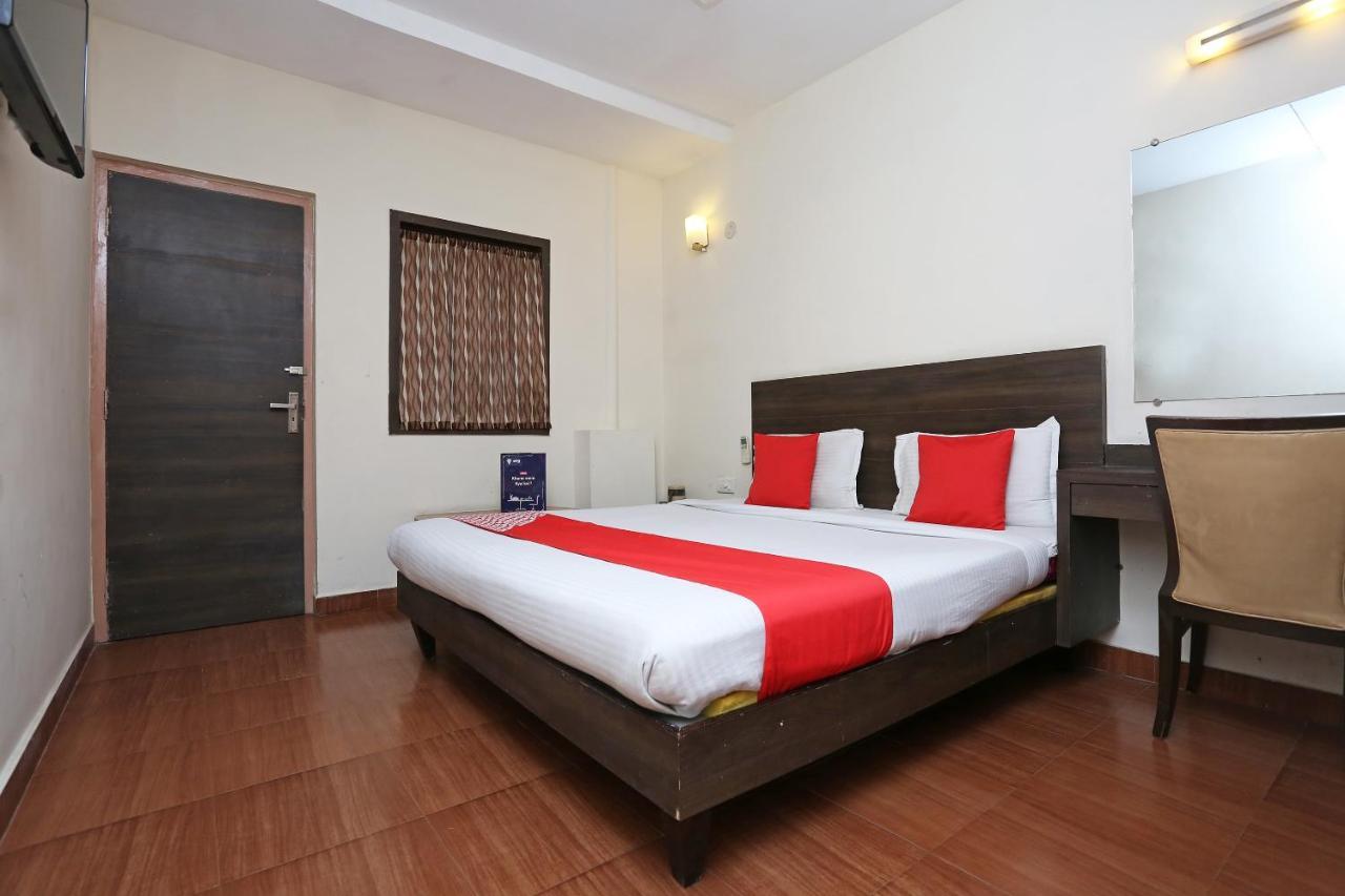 Oyo 4940 Hotel Sea Rock Rāipur 外观 照片