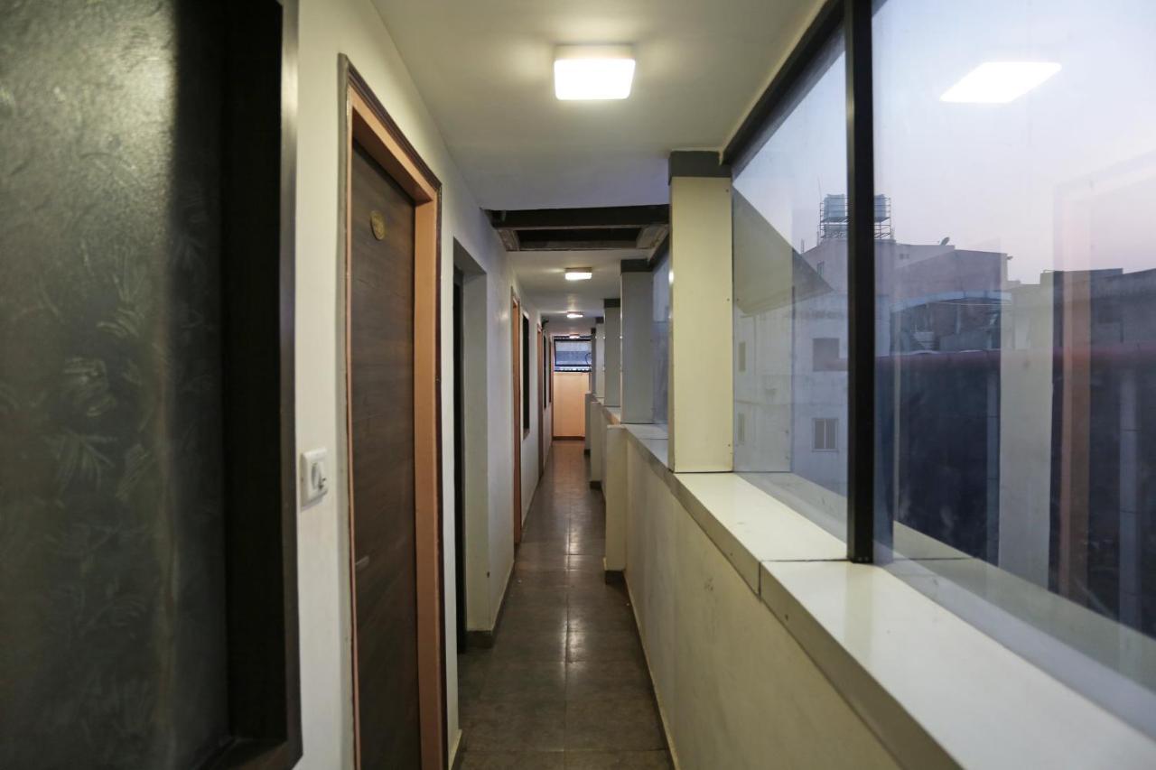 Oyo 4940 Hotel Sea Rock Rāipur 外观 照片