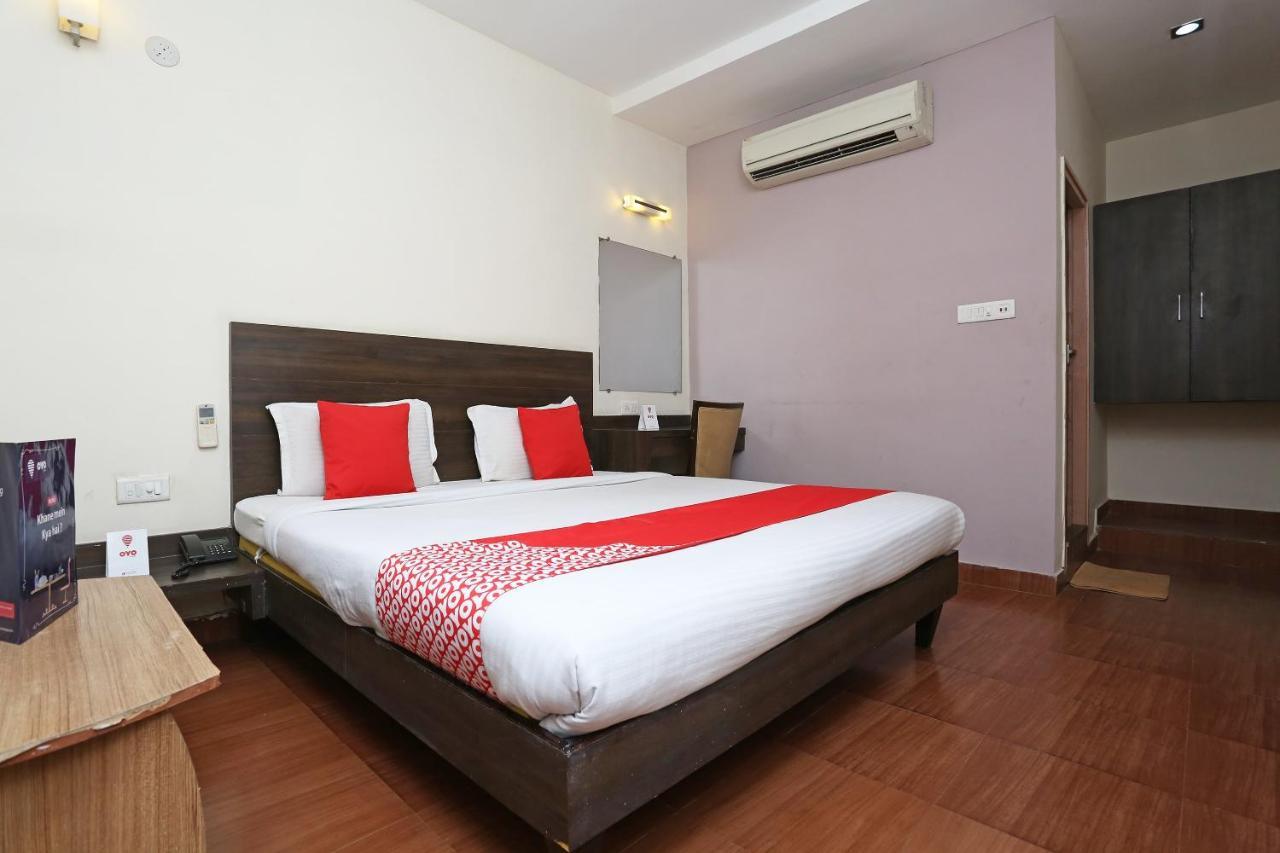 Oyo 4940 Hotel Sea Rock Rāipur 外观 照片