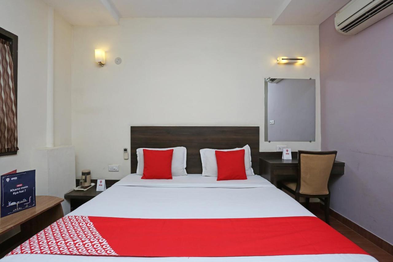 Oyo 4940 Hotel Sea Rock Rāipur 外观 照片